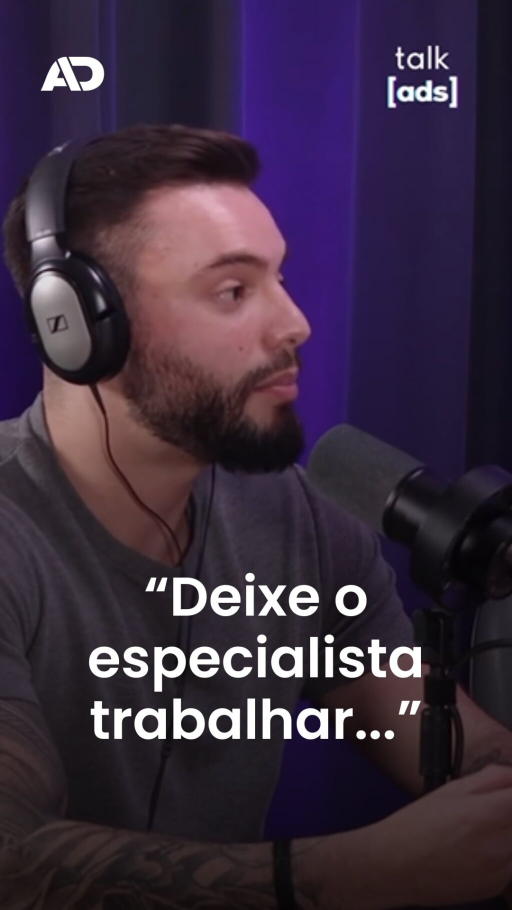 Instagram post from adventuremarketing.mkt. This post is in position 2.